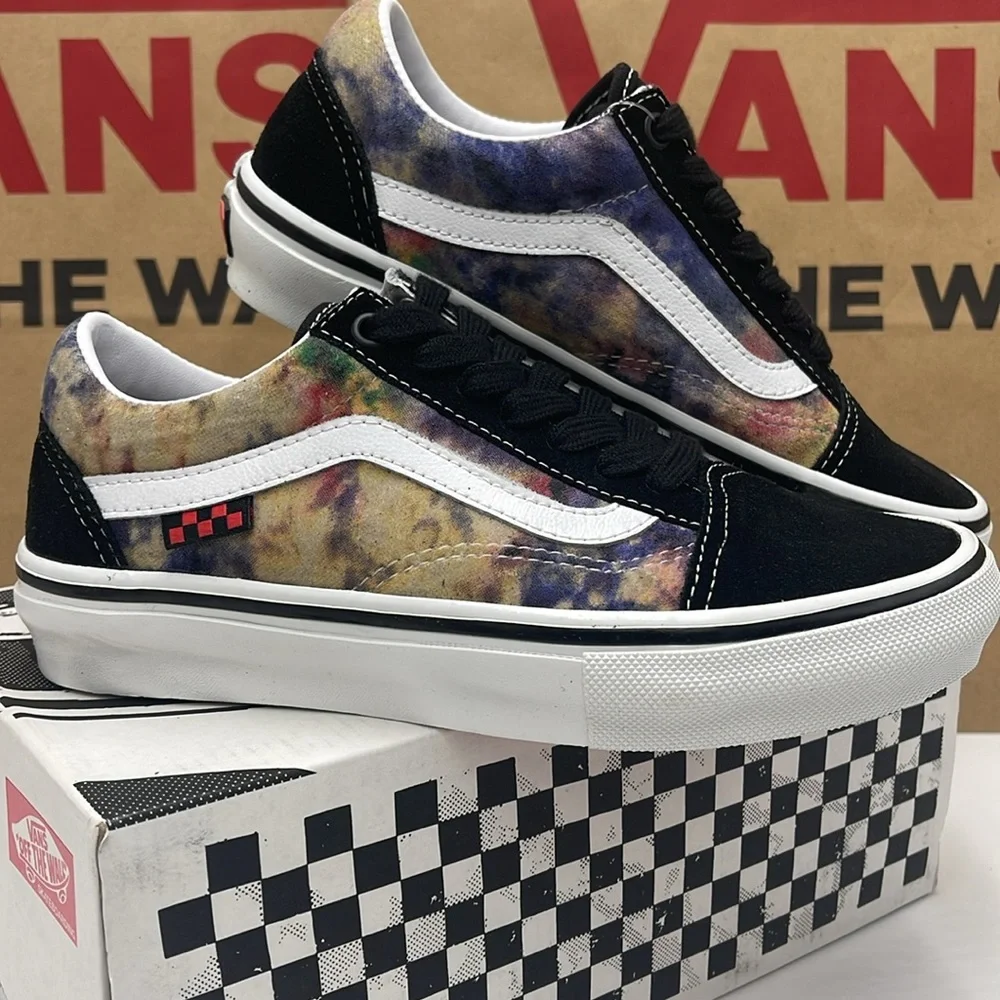 Vans WMNS Skate Old Skoo Tie-Dye Terry Black/Multi
VN0A5FCBBML Sneakers - Picture 7 of 16